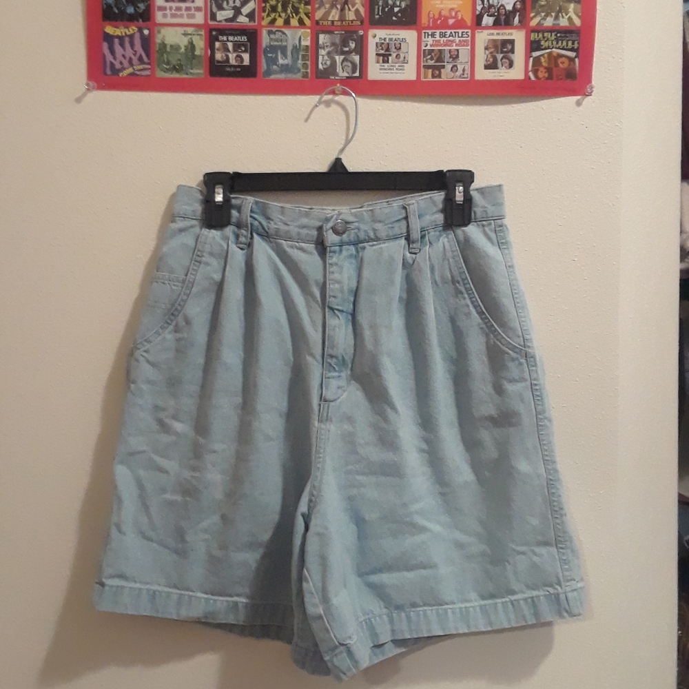 Vintage Gloria Vanderbilt shorts